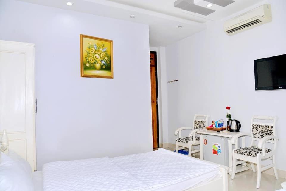 Thanh Cuong Hotel Nha Trang Luaran gambar